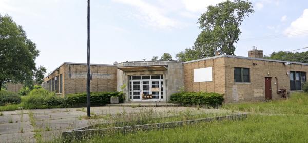 Abandoned school at 9800 S. Torrence Avenue could be a potential resource for our community.